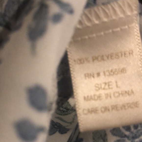 3rd & Malt floral top - Picture 3 of 3